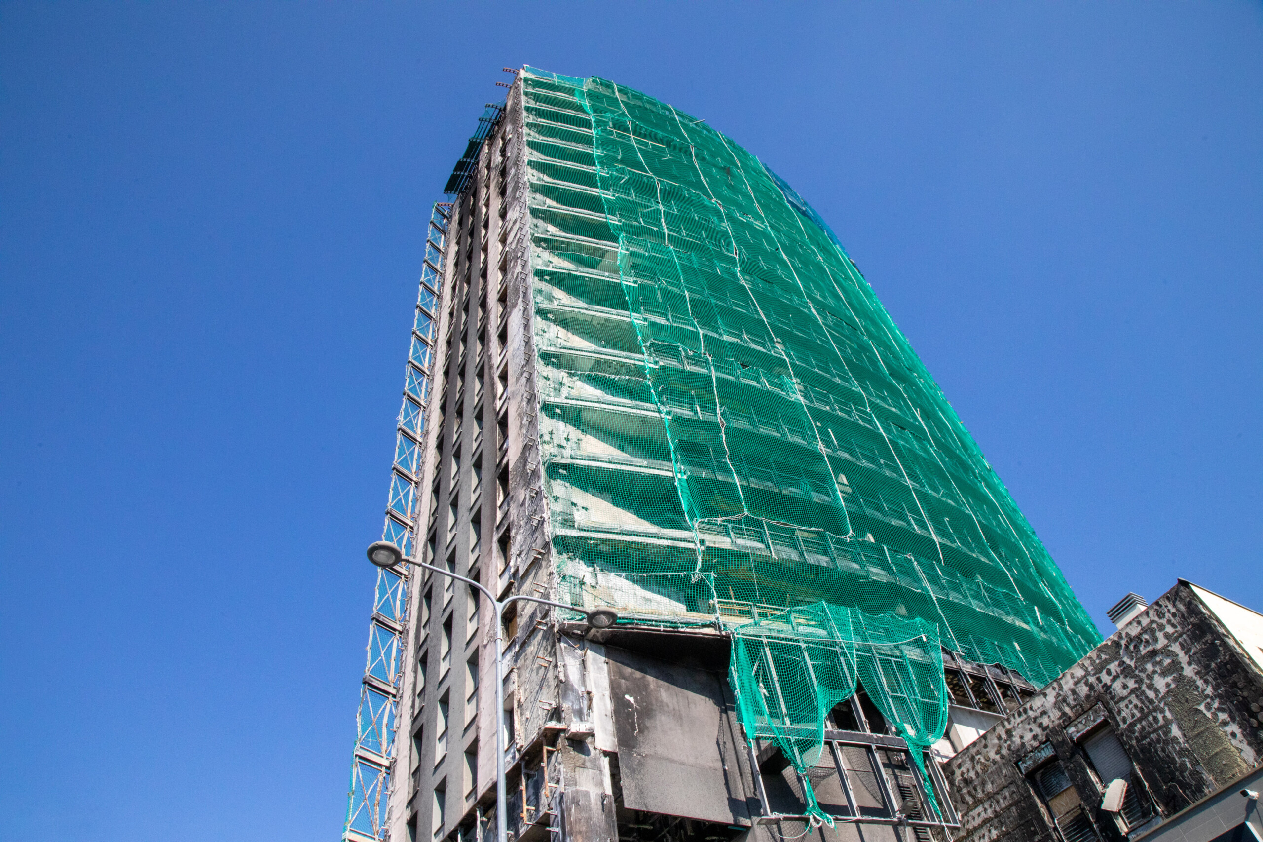 milan fire nine sentences of up to three years for the torre dei moro blaze scaled