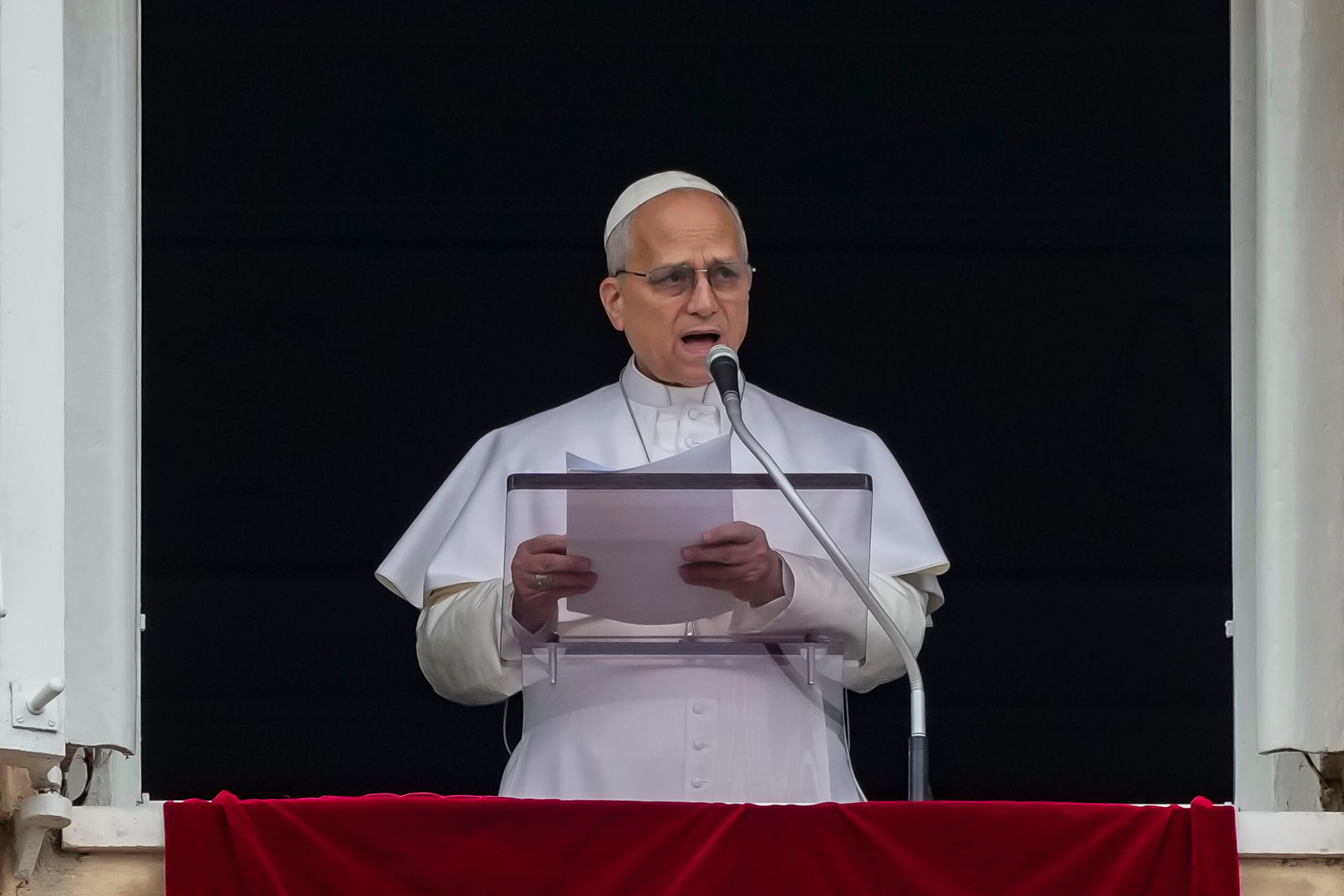 pope dismayed by the situation in the middle east let hostilities cease scaled