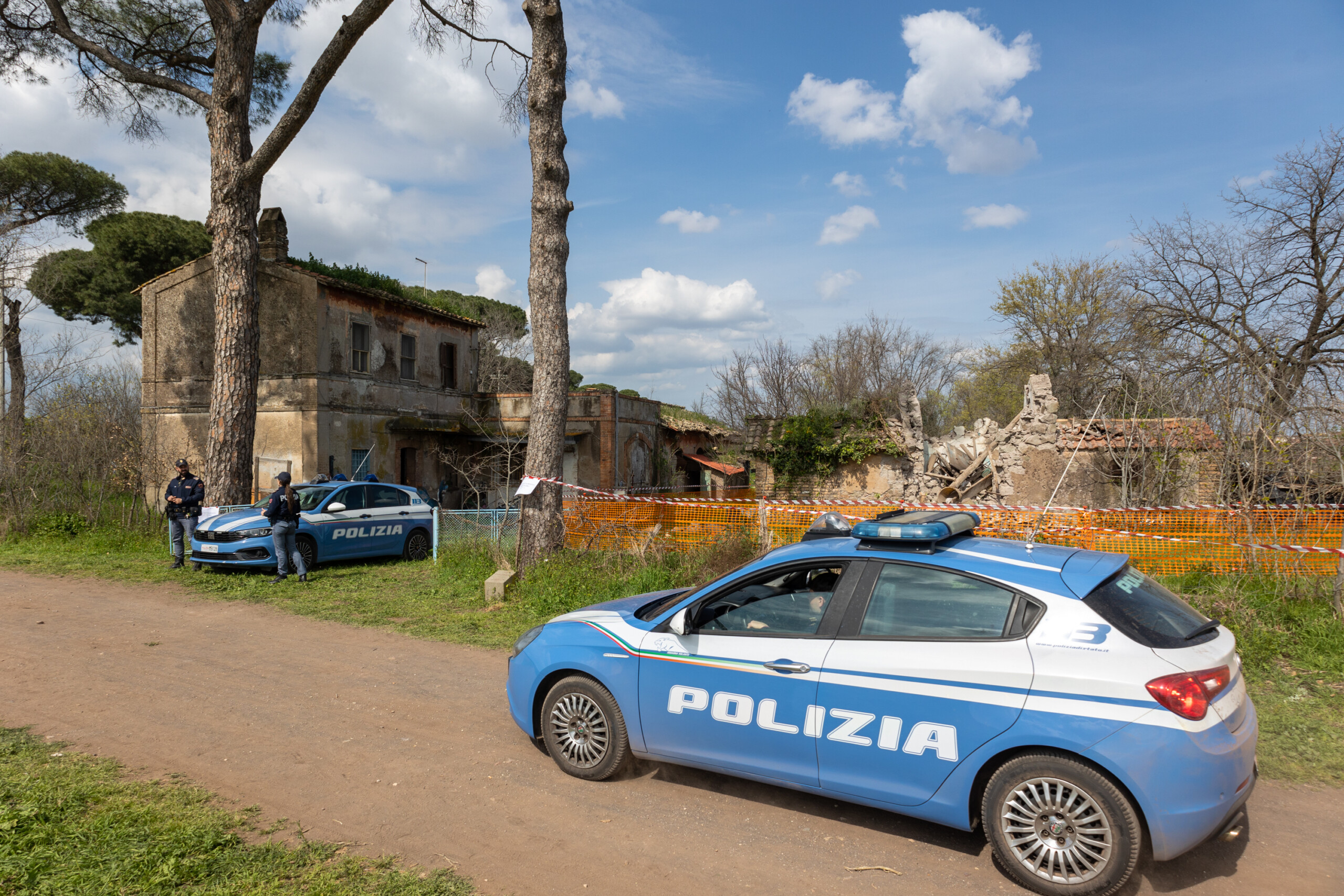 Naples: two women struck and killed by a car 1 naples two women struck and killed by a car scaled