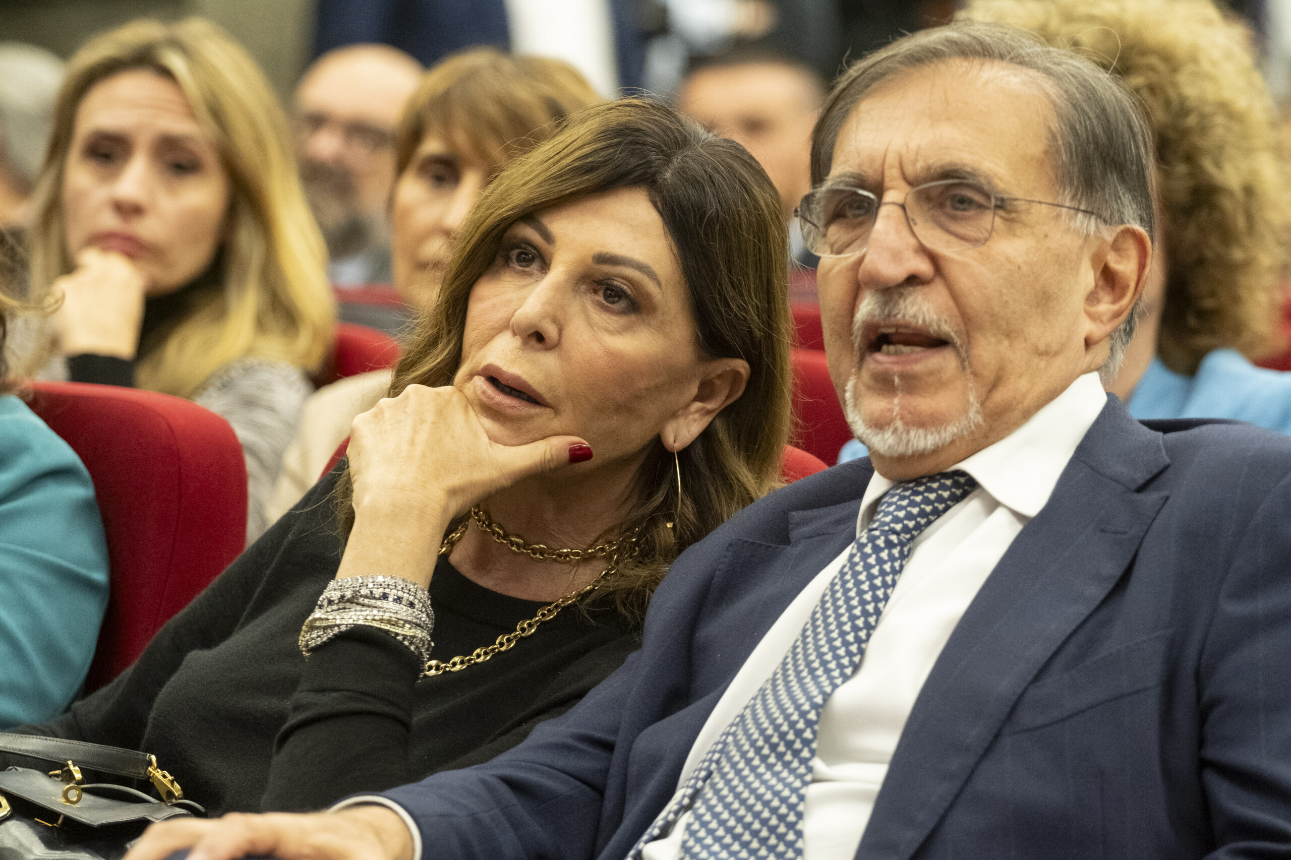 government la russa i stand by santanche she shows a sense of responsibility scaled