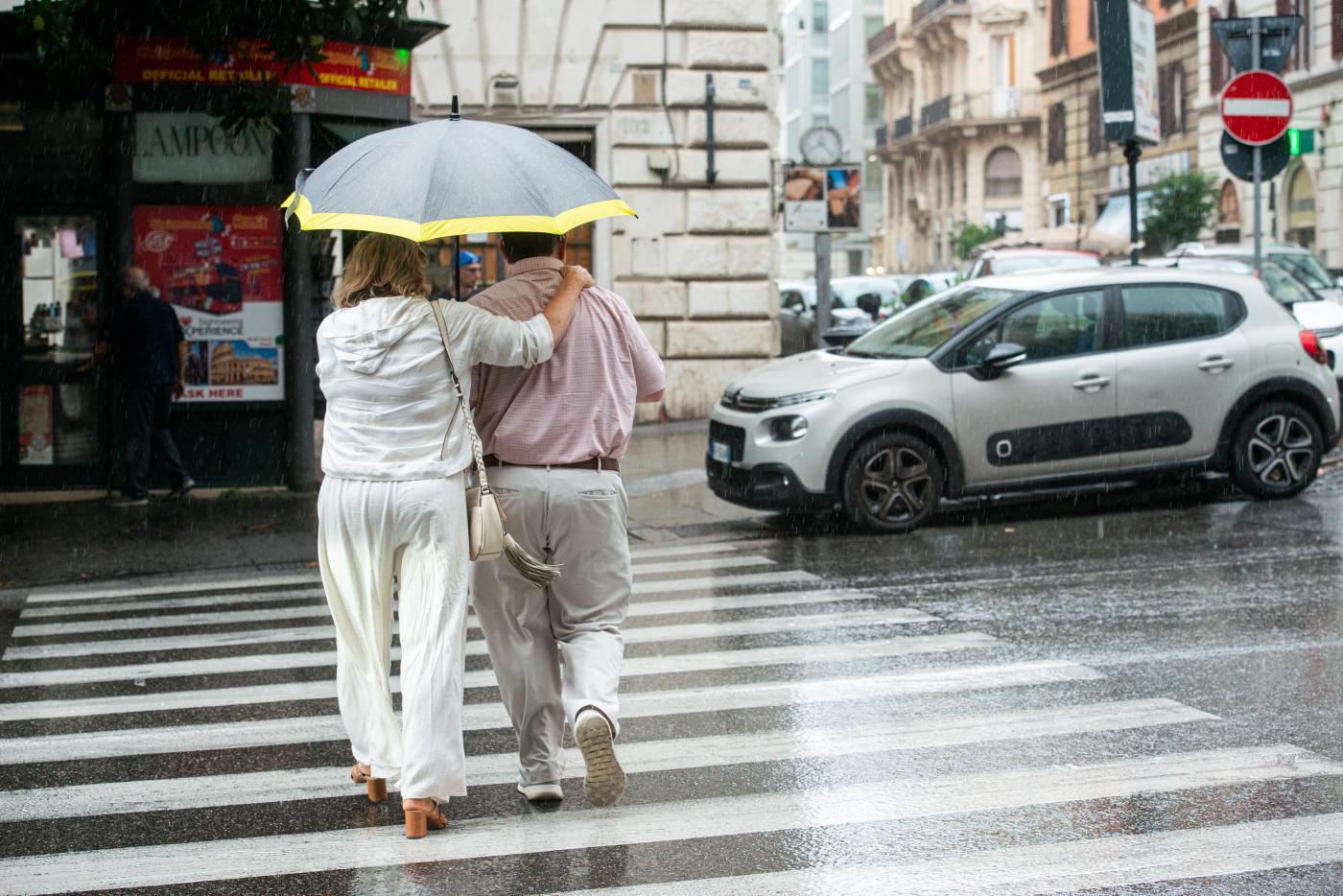 Bad weather, rain and snow in central and southern Italy: a yellow alert in nine regions on Friday 1 bad weather rain and snow in central and southern italy a yellow alert in nine regions on friday