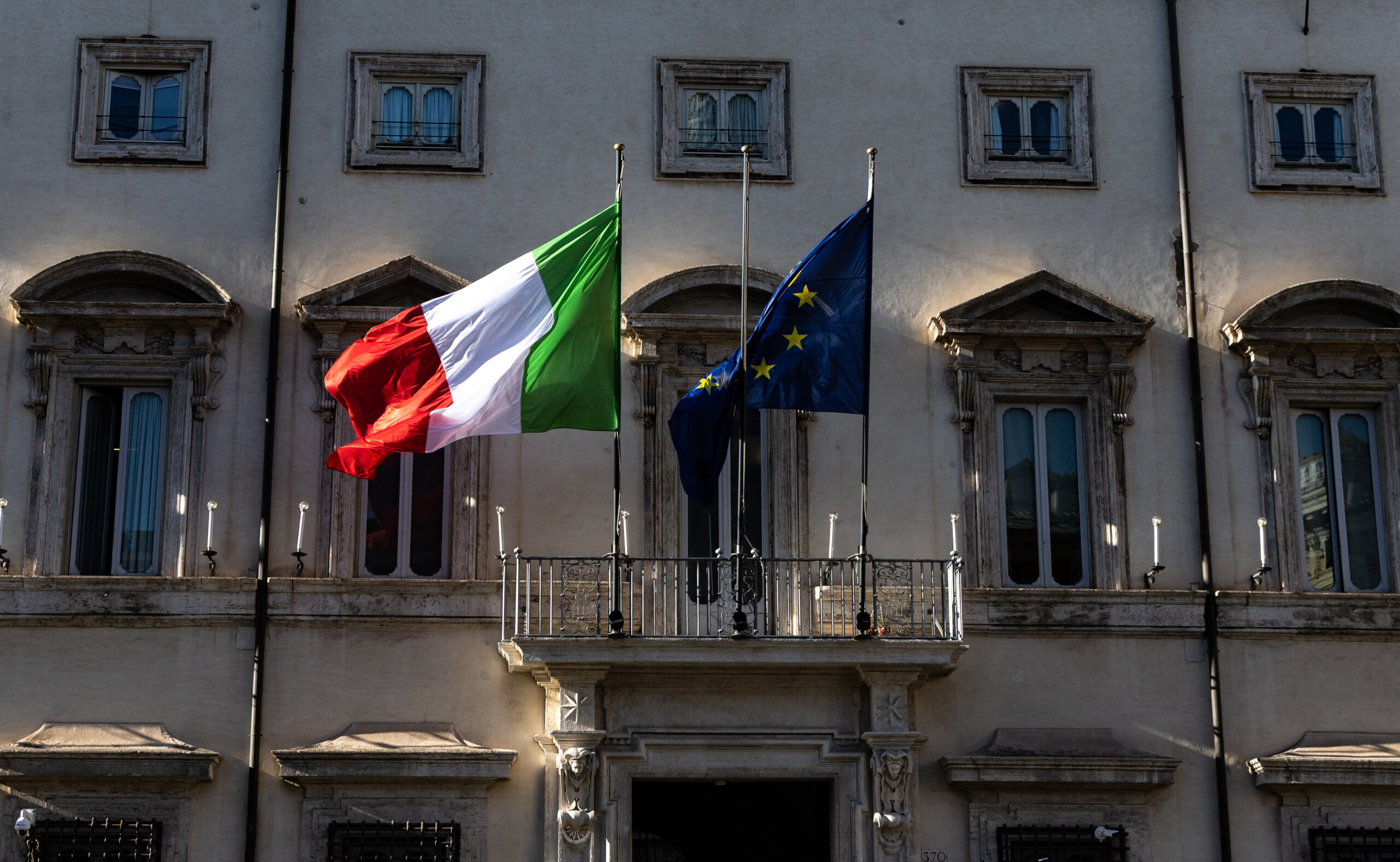 iran palazzo chigi italy acts in accordance with agreements and the will of parliament scaled