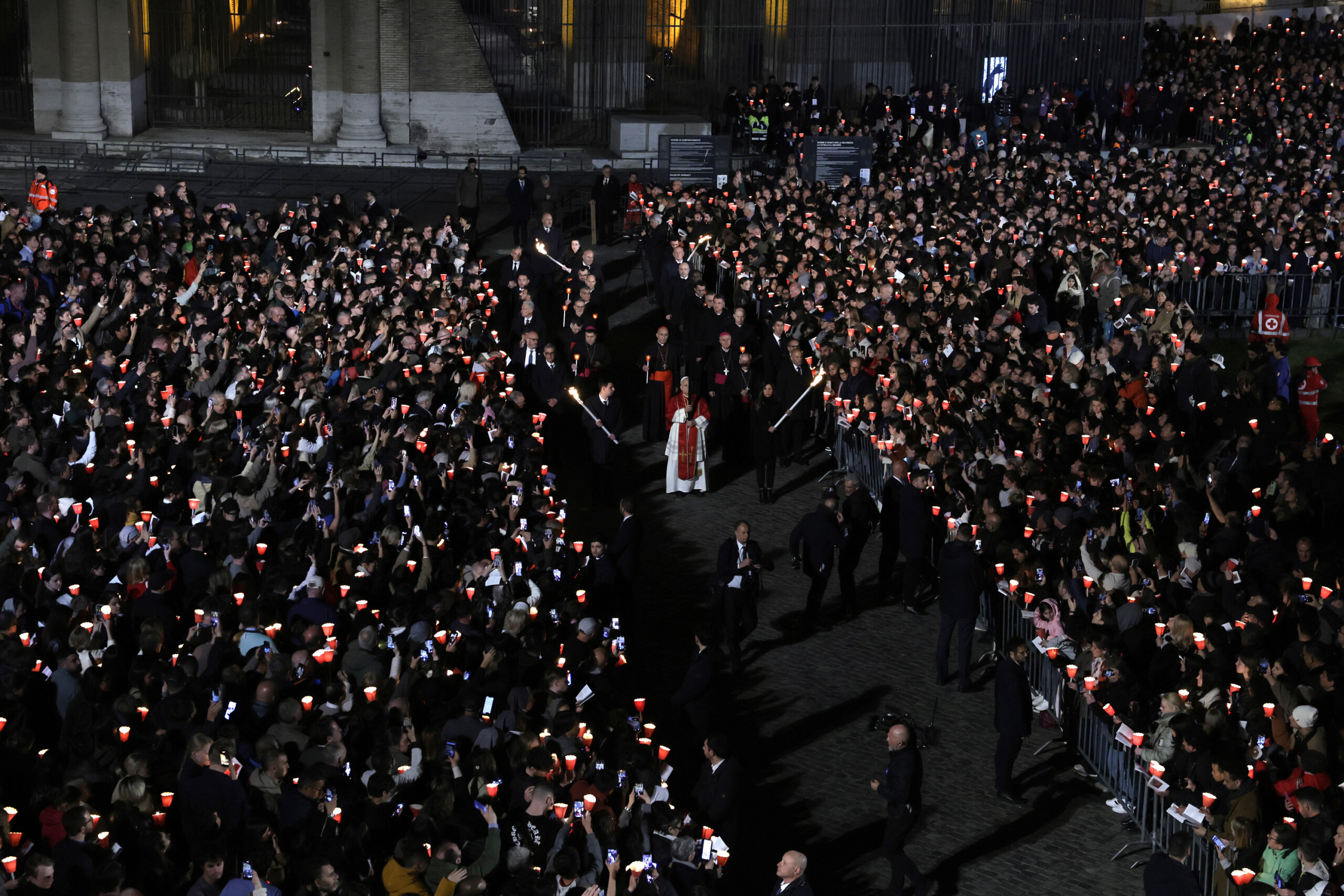 easter 30000 worshippers at the colosseum for the way of the cross with pope leo xiv scaled