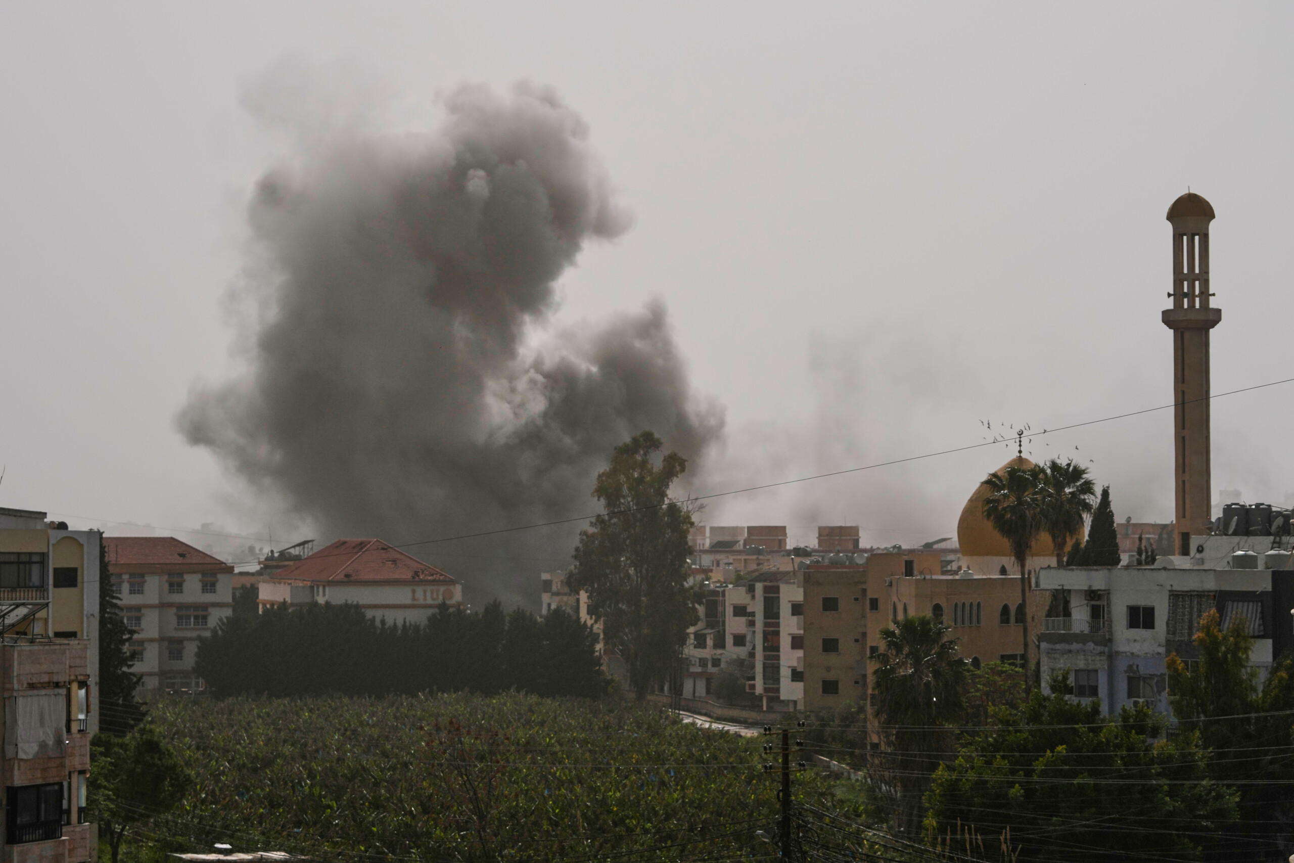 Lebanon: media reports 7 dead in IDF airstrike in the south of the country, including a 4-year-old girl 1 lebanon media reports 7 dead in idf airstrike in the south of the country including a 4 year old girl scaled