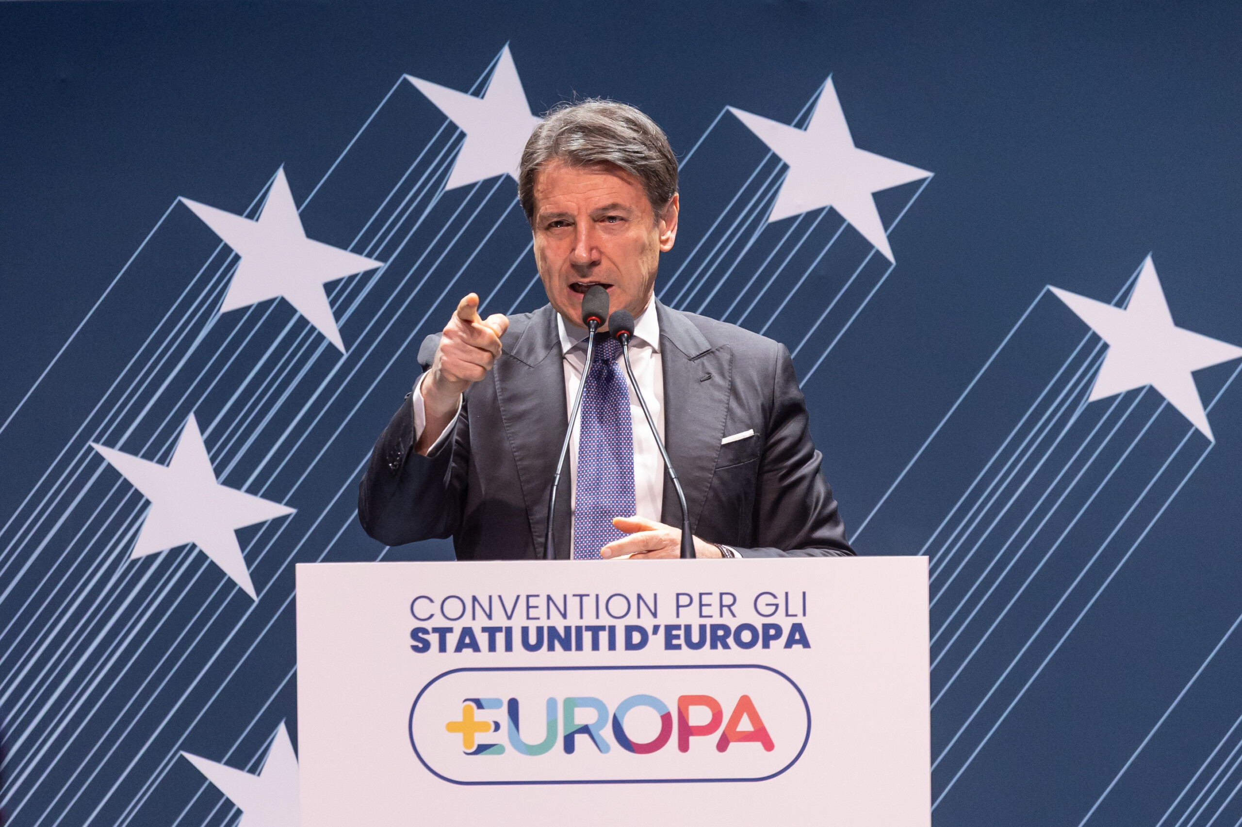 mafia conte to meloni enough victimhood clarify ties between senese clan and fdi scaled