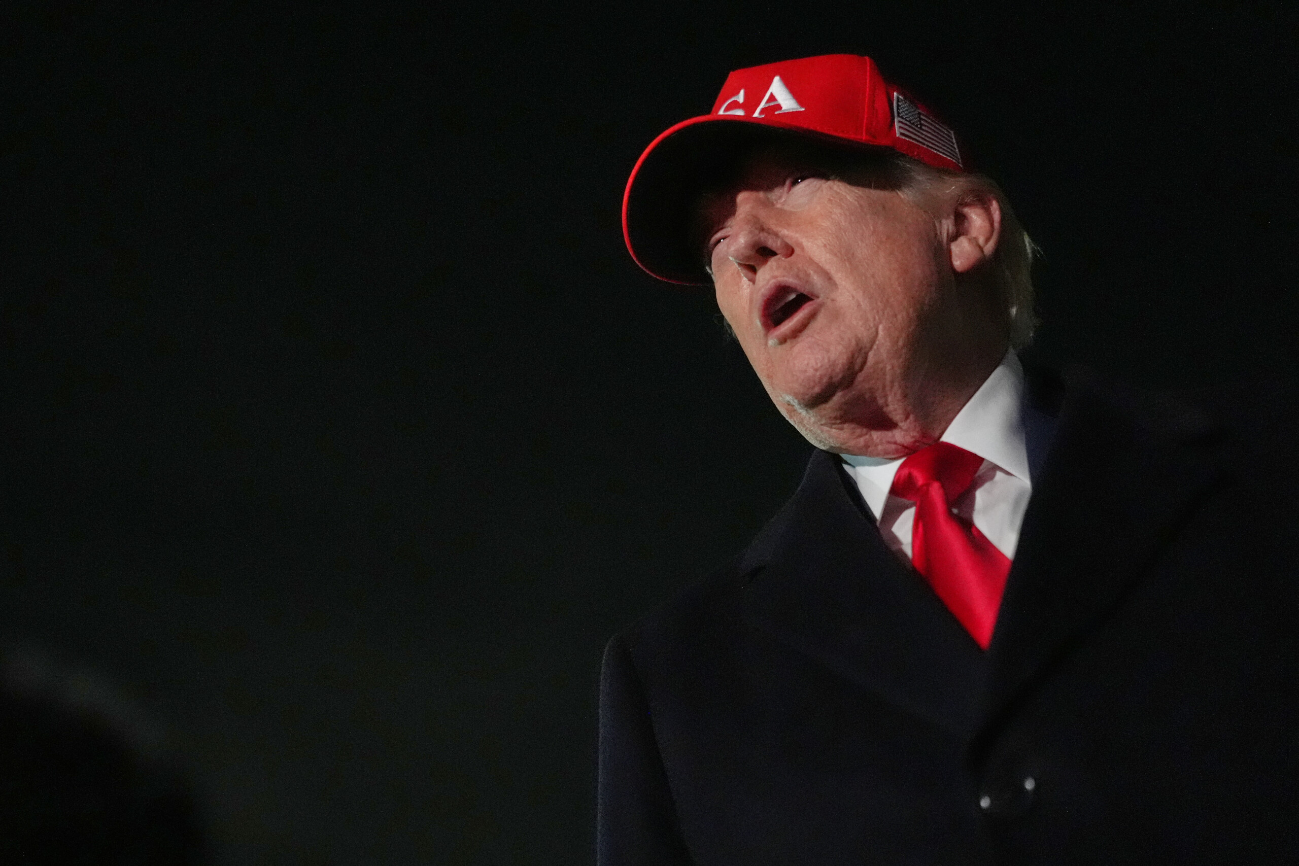 iran trump i will not apologize to the pope he said incorrect things scaled