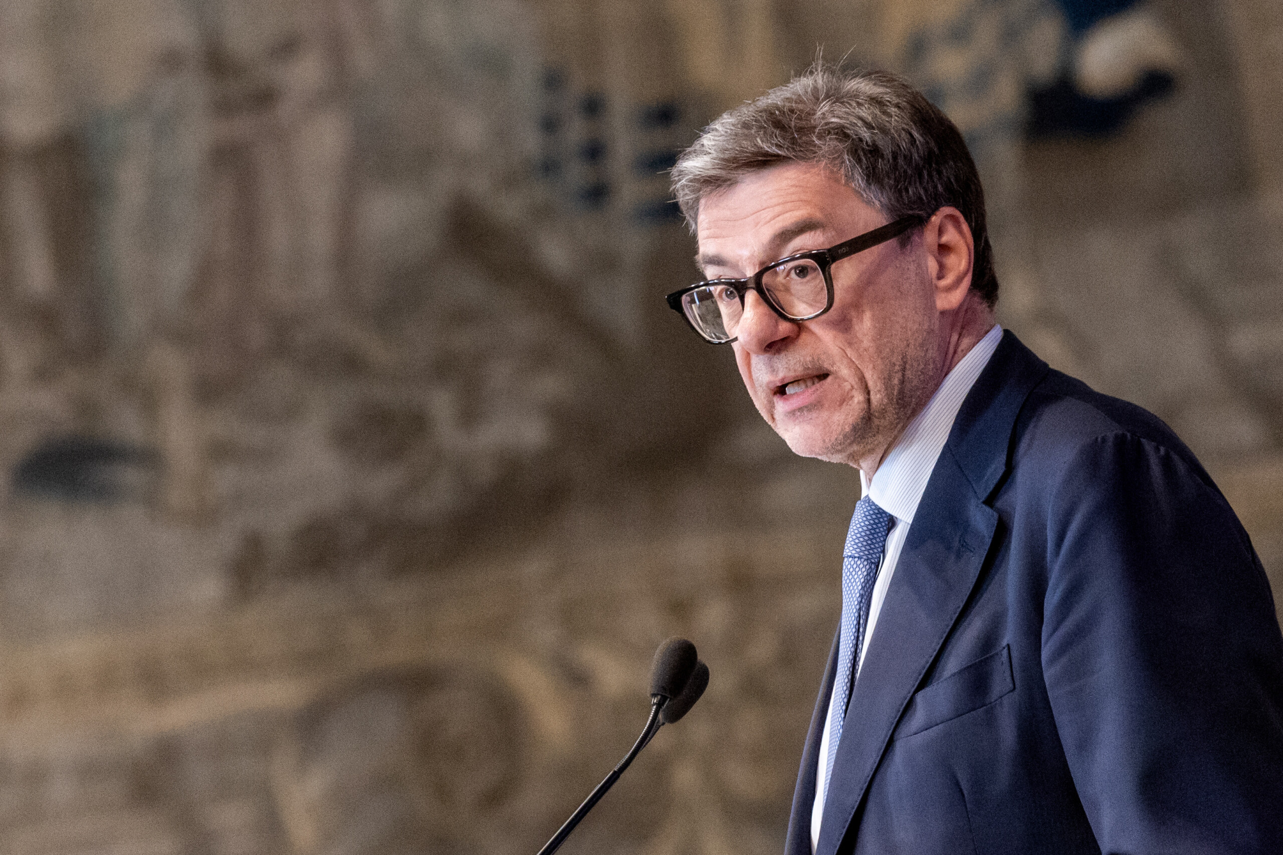 iran giorgetti the reopening of the strait of hormuz is a positive step but it does not mean the situation has been resolved scaled