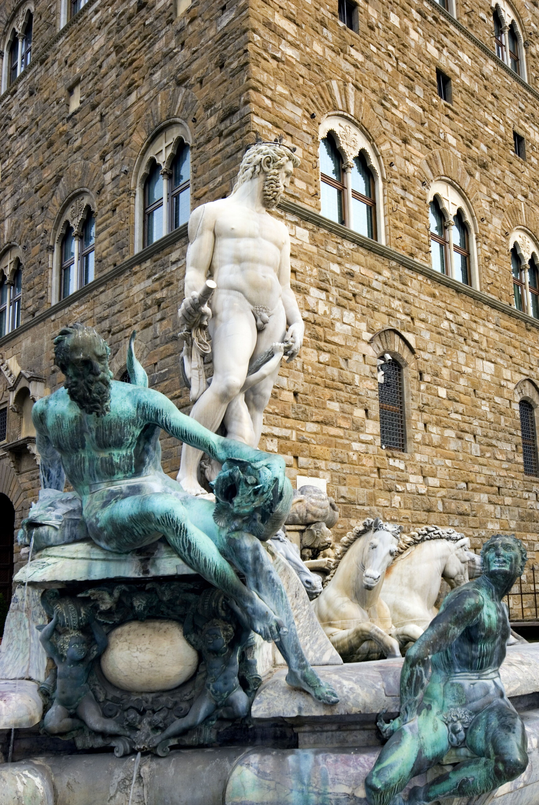 florence tourist reported for causing damage after climbing onto the biancone fountain scaled
