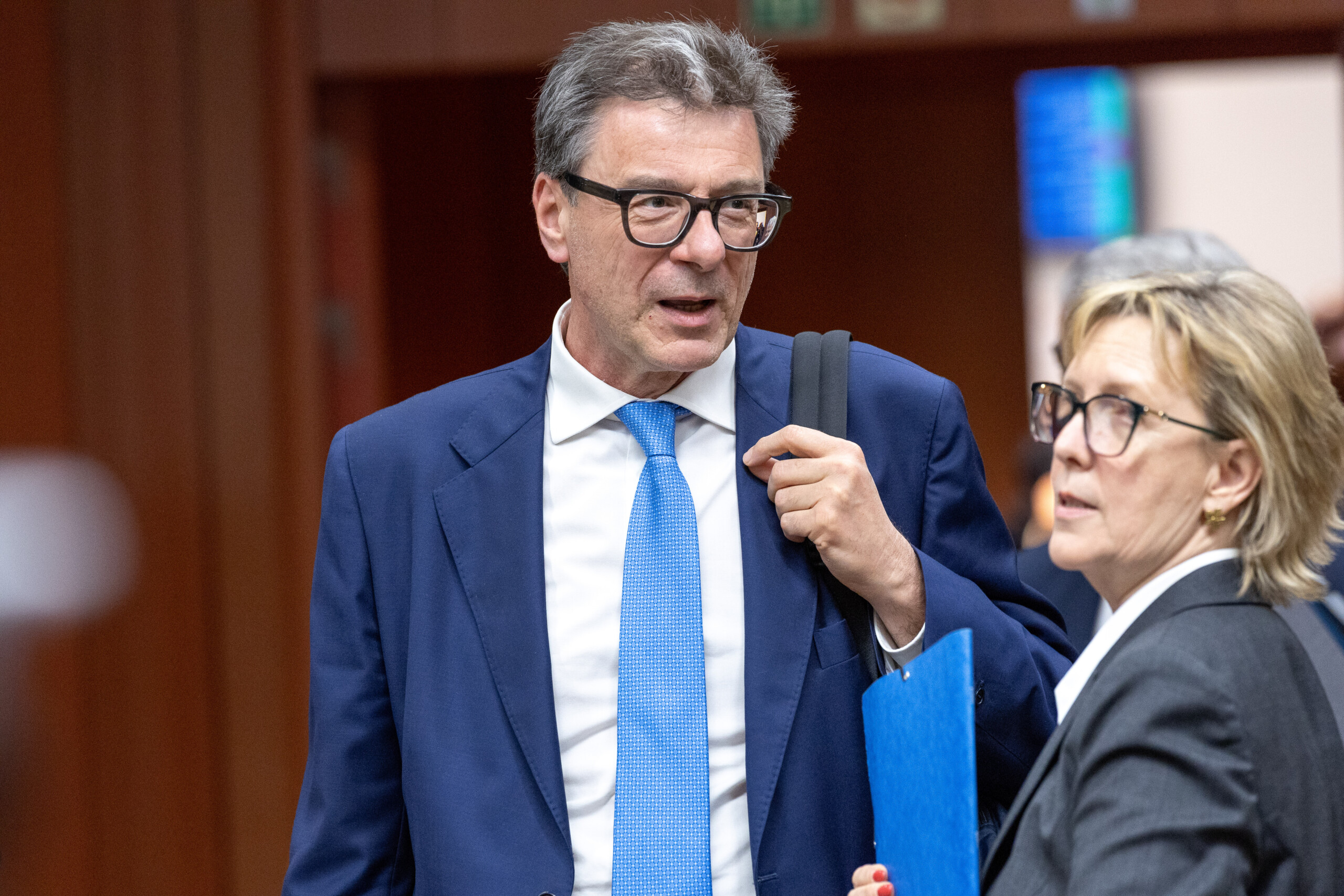 eu giorgetti we are facing an energy crisis a swift response is needed scaled