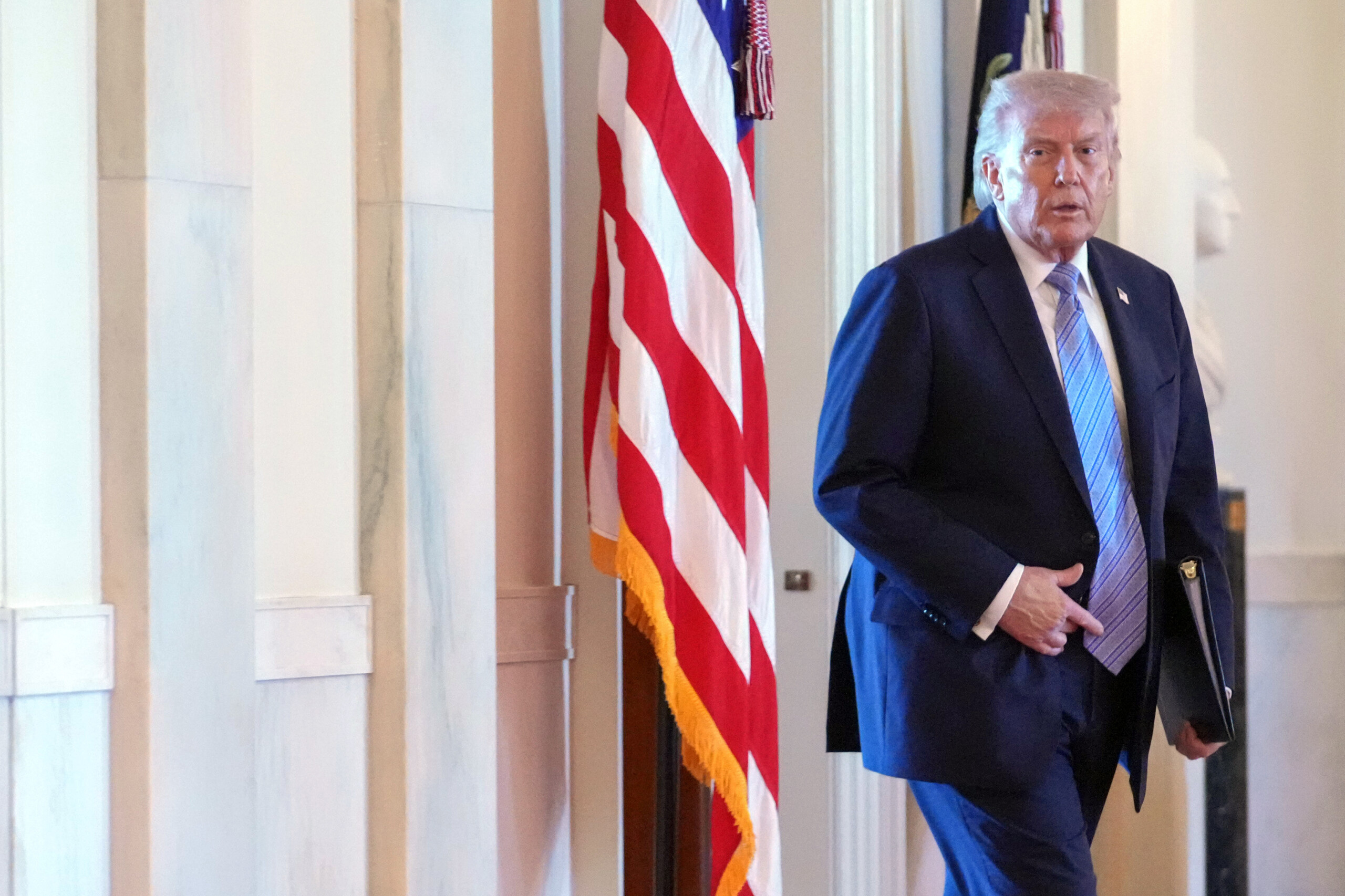 us trump the pope is putting many catholics at risk scaled