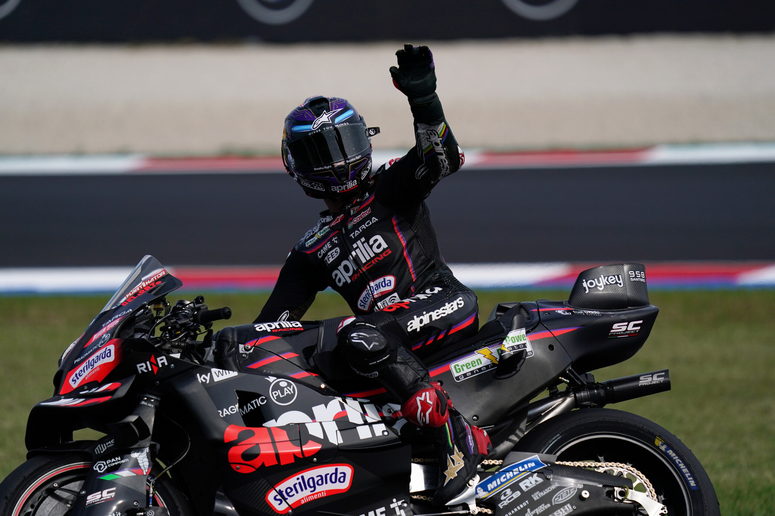 motogp martin wins in france ahead of bezzecchi bagnaia crashes scaled