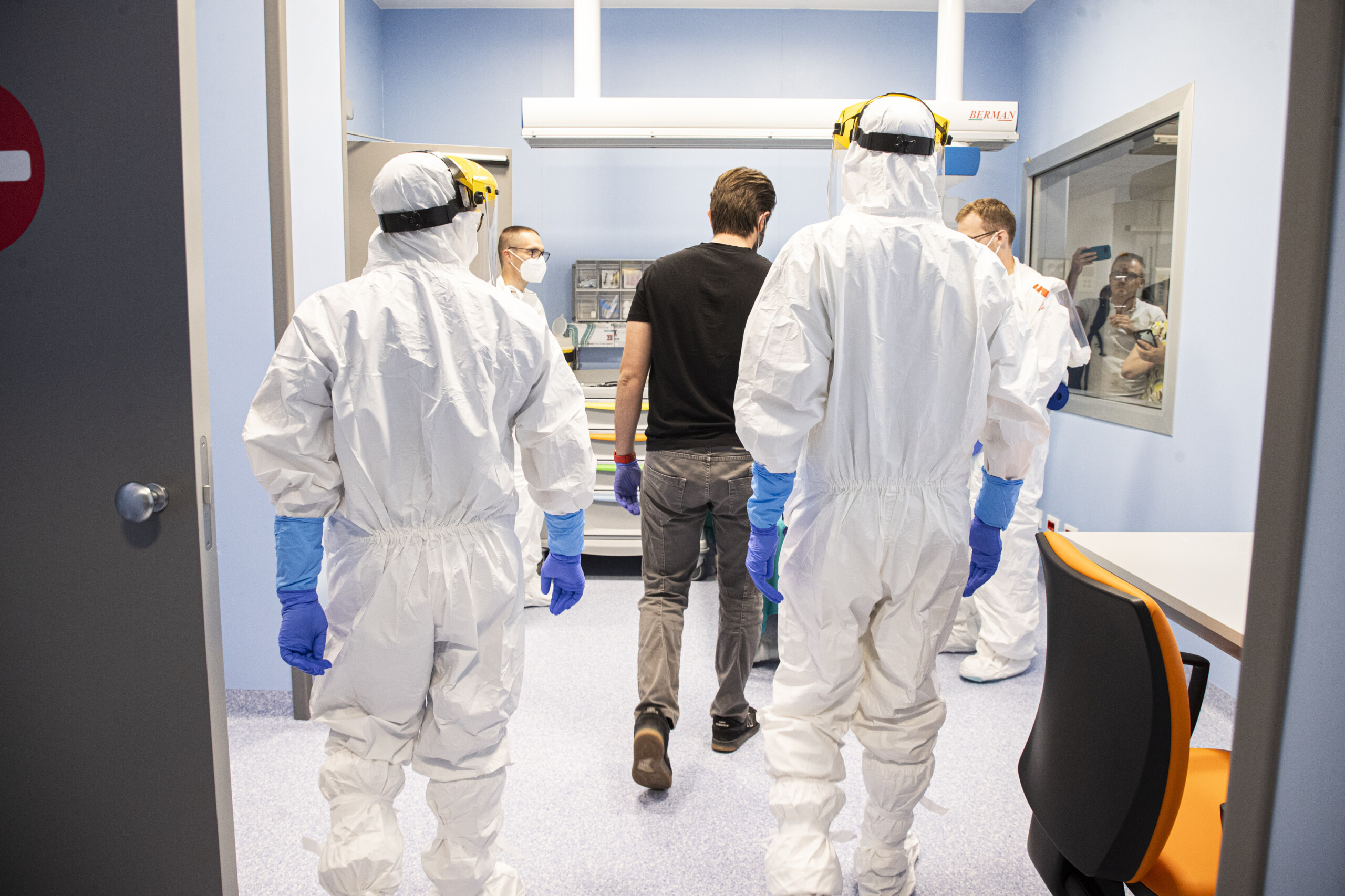 hantavirus negative test results for tourist in quarantine in milan and his companion scaled