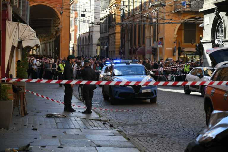 modena mayor 8 injured 4 of them seriously