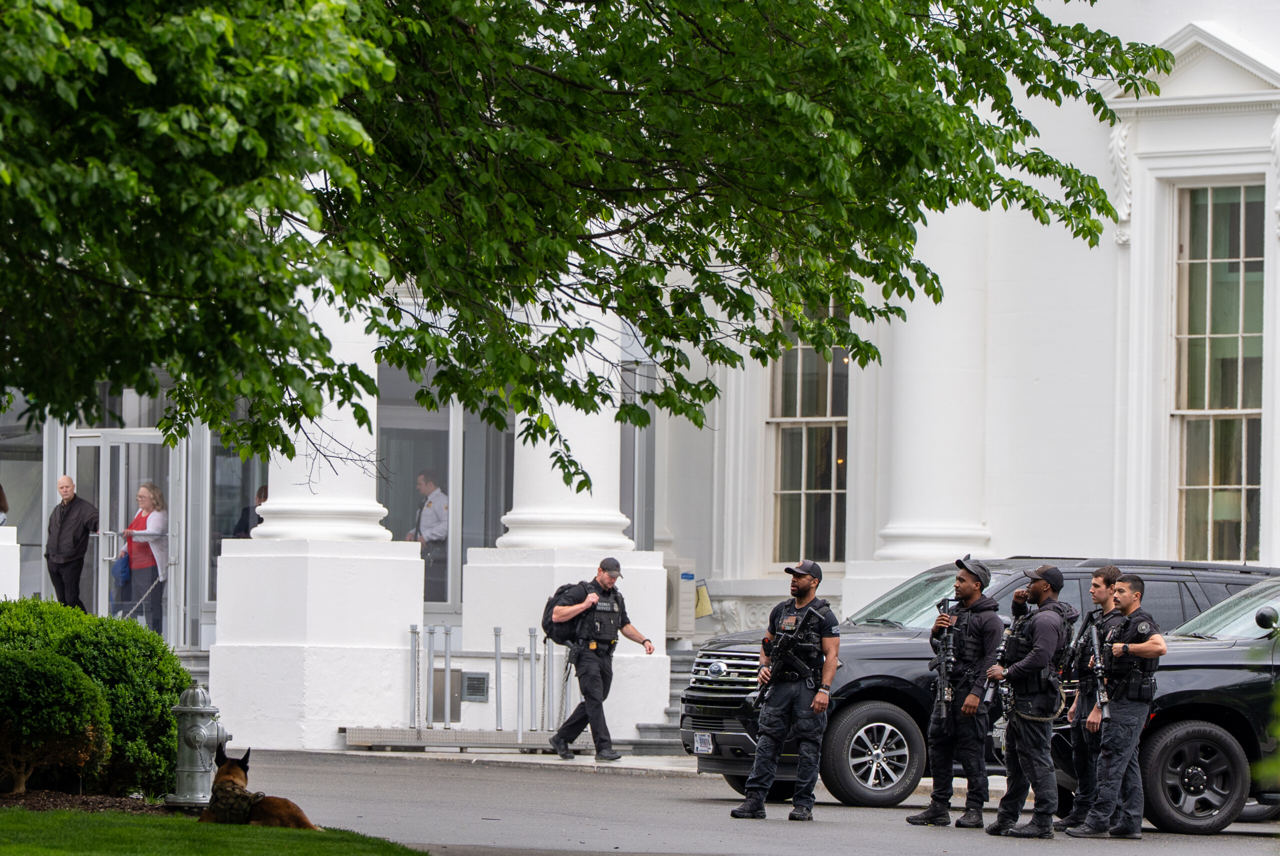 us shooting near the white house secret service kills attacker scaled