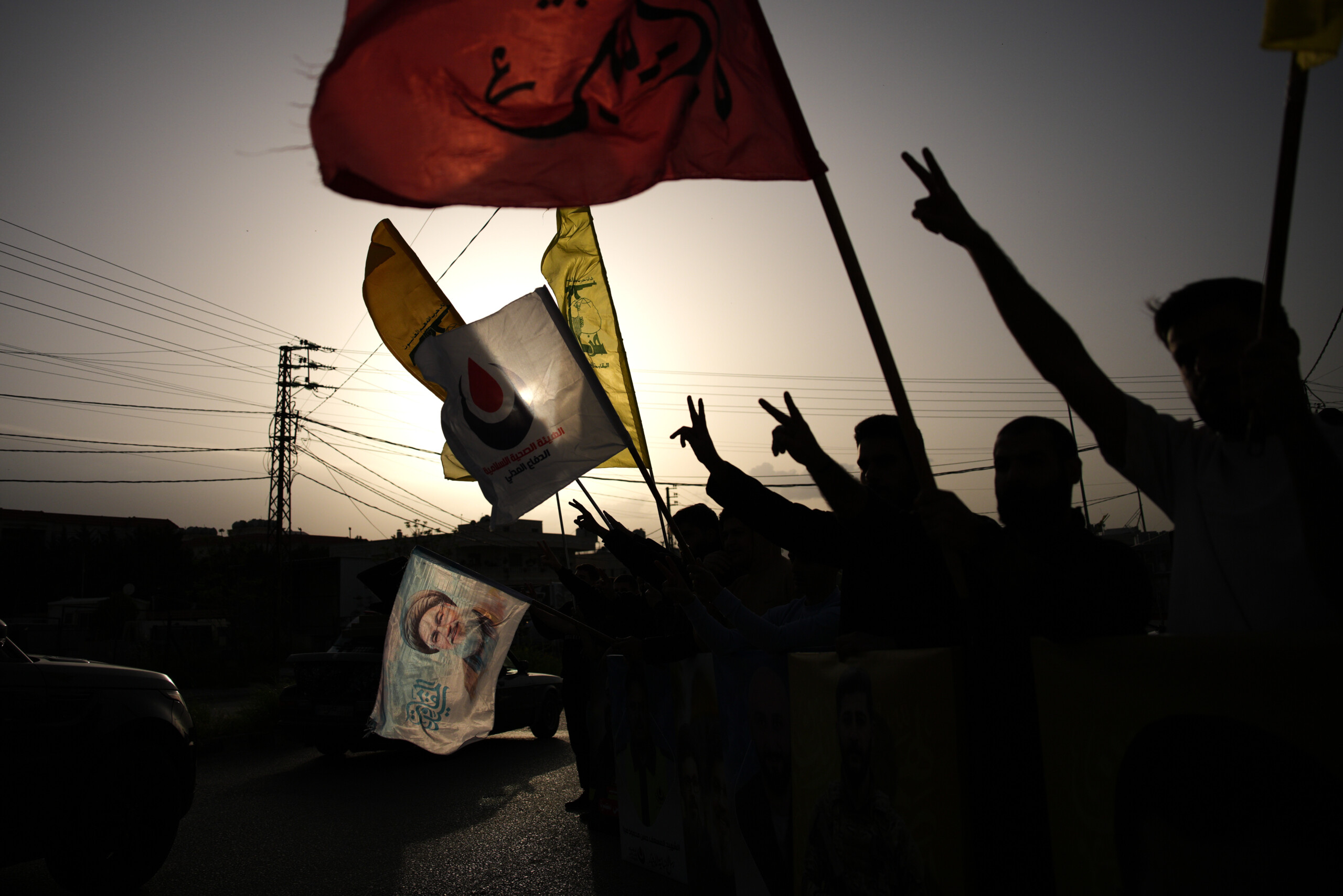 lebanon hezbollah firefights with the idf north of the litani river scaled