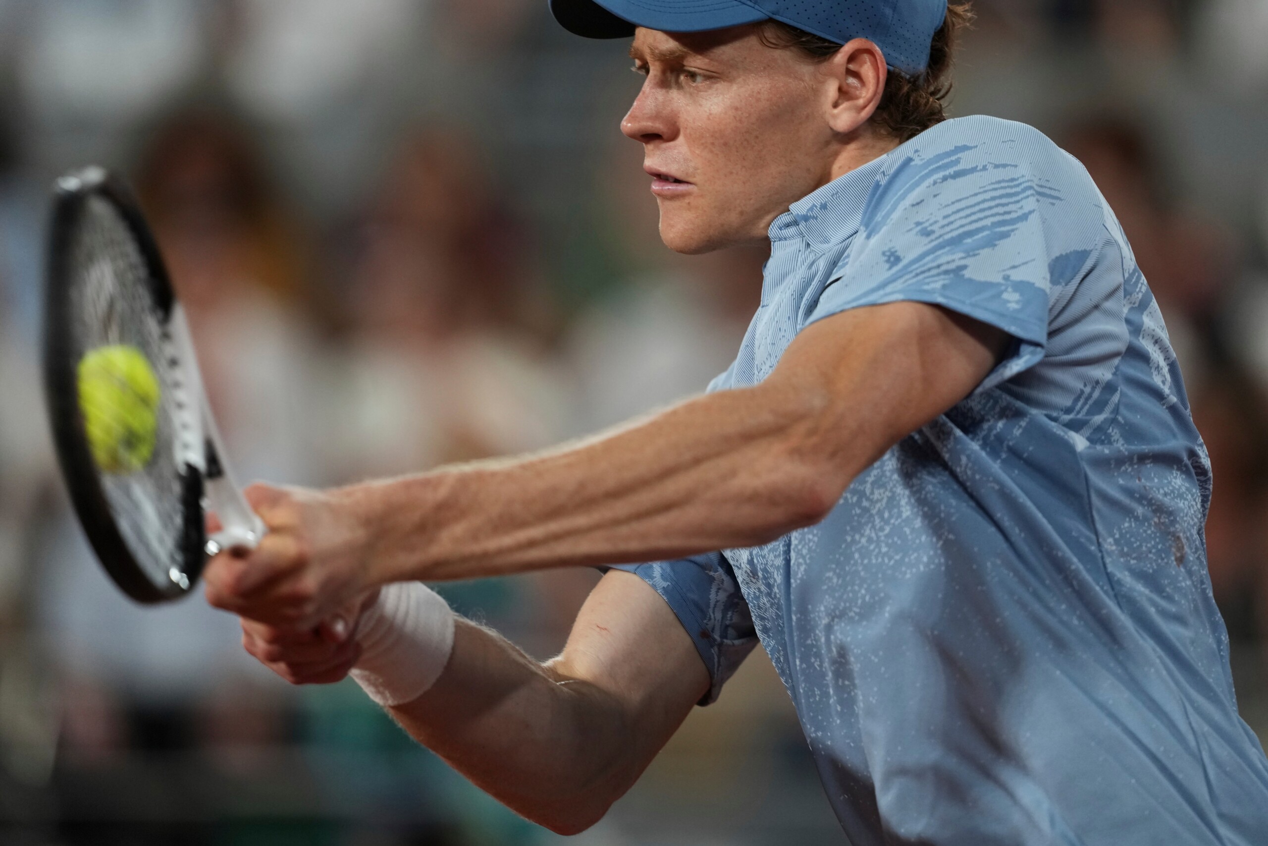 roland garros sinner beats tabur and advances to the second round scaled