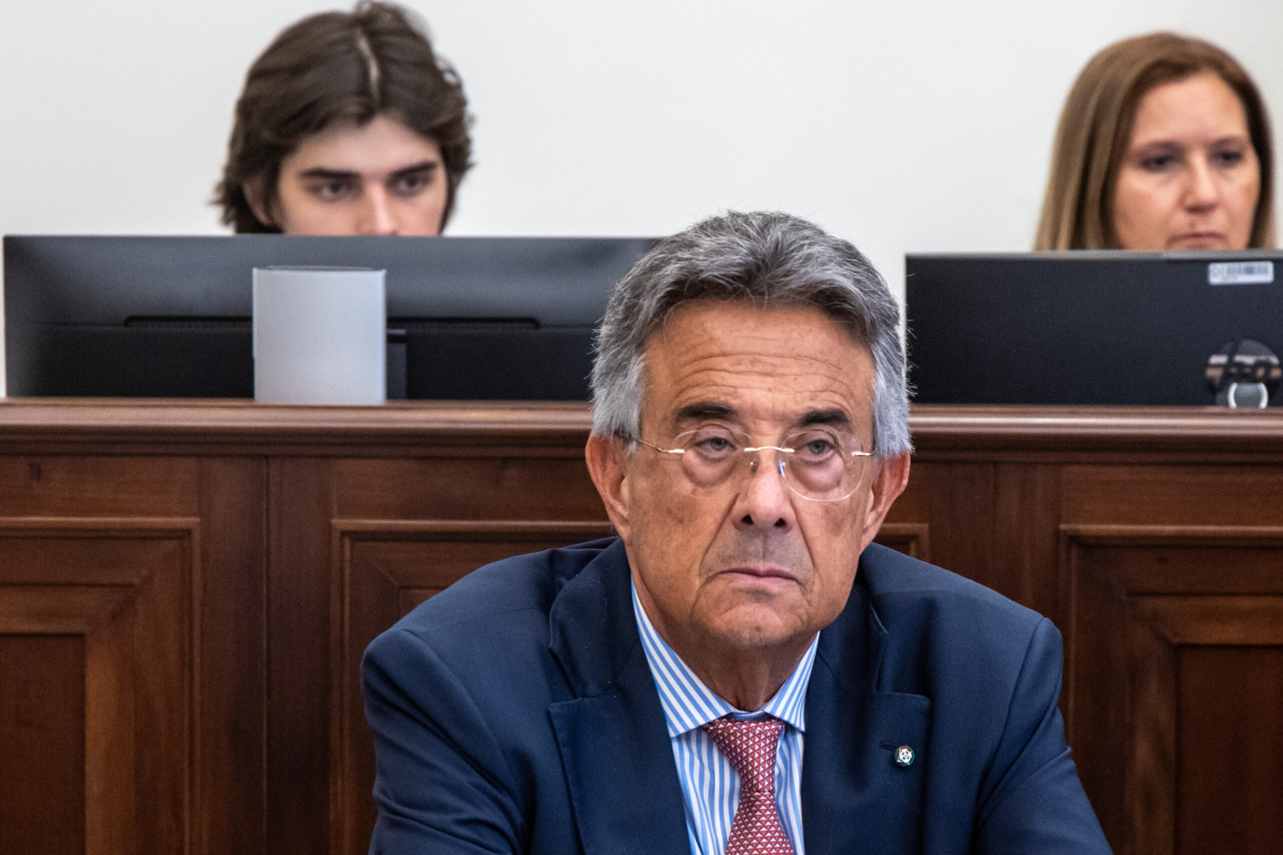 rai sergio on 10 june i will be appearing before the supervisory board regarding the property plan scaled