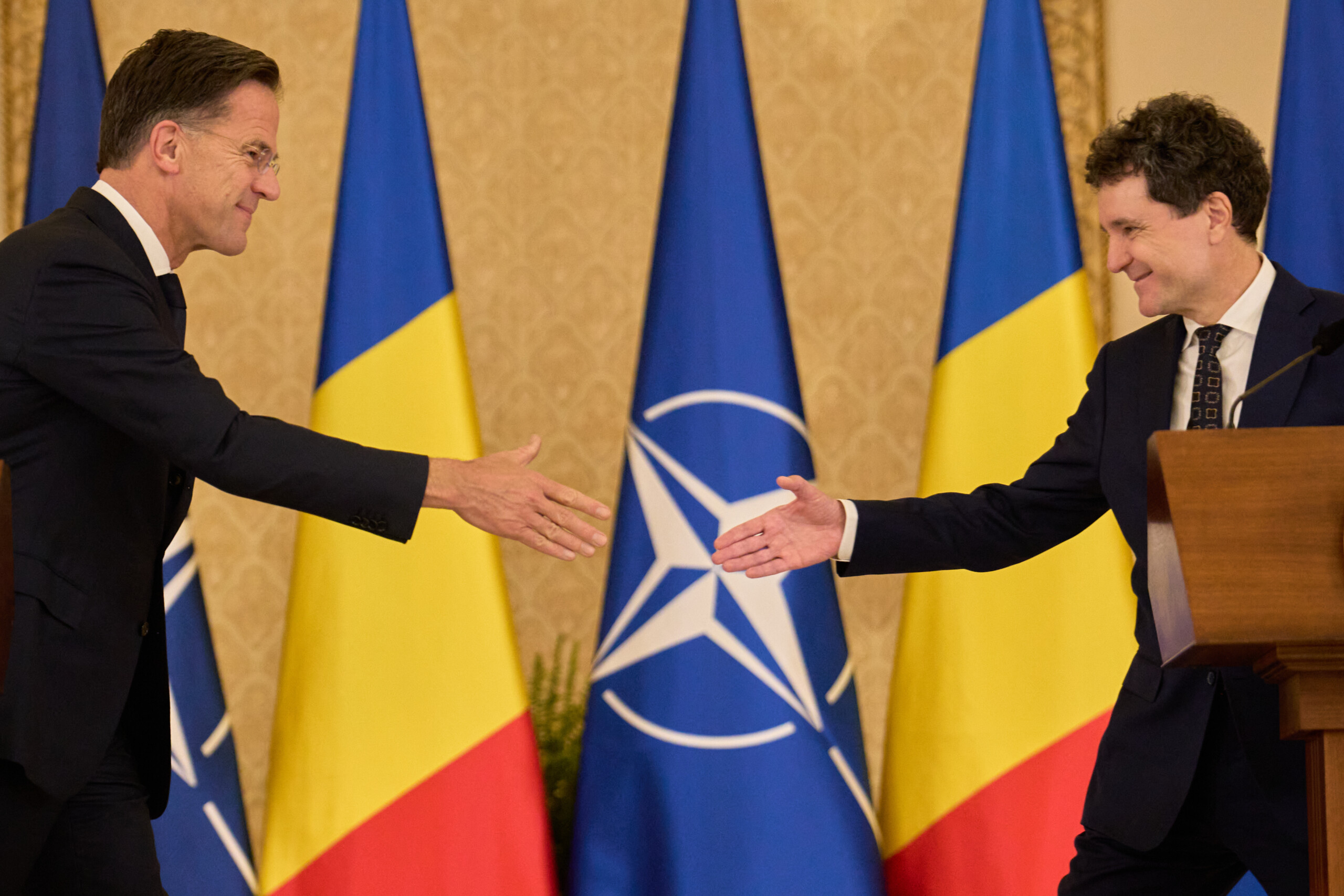 romania rutte speaks to dan we are ready to defend every inch of nato territory scaled