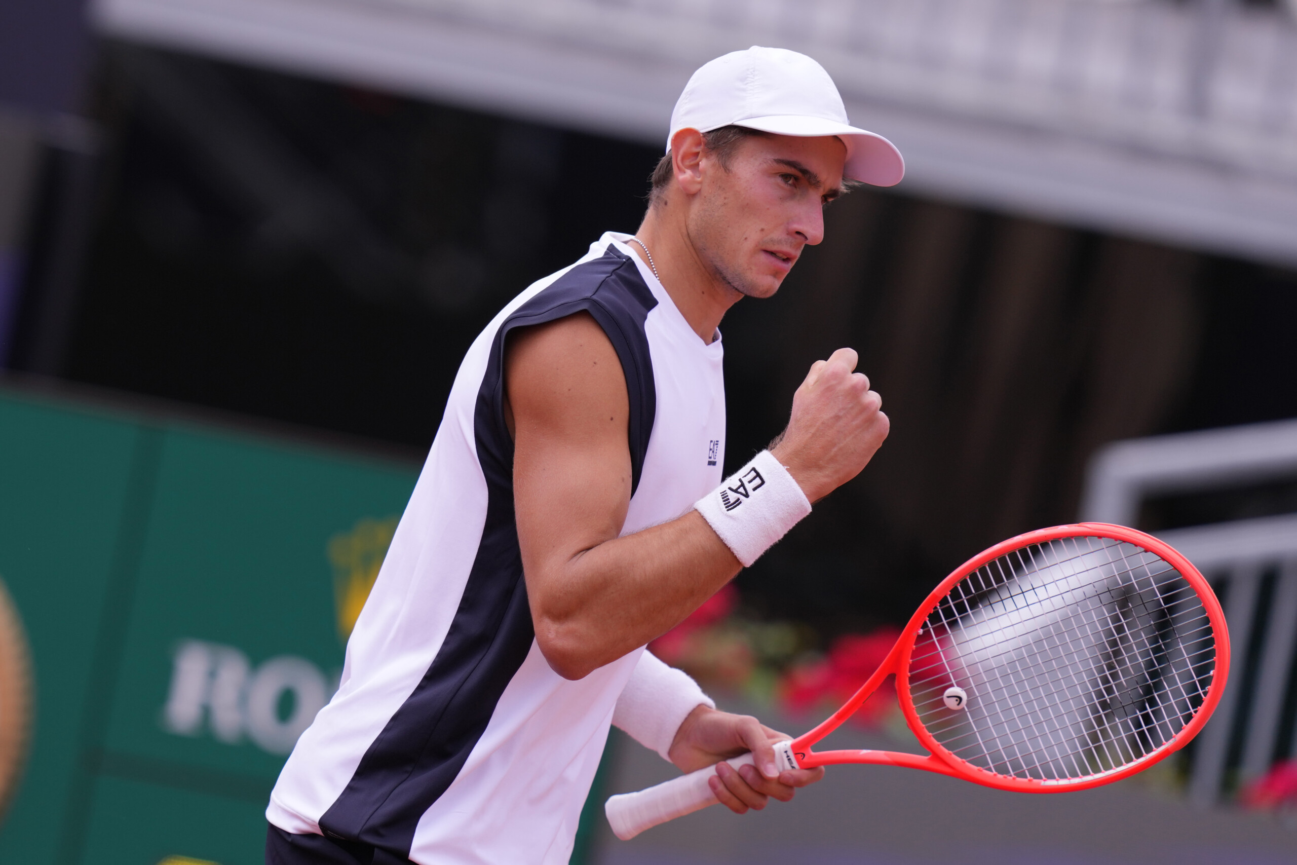 Roland Garros: Arnaldi also through to the last 16, Collignon knocked out in a super tie-break 1 roland garros arnaldi also through to the last 16 collignon knocked out in a super tie break scaled
