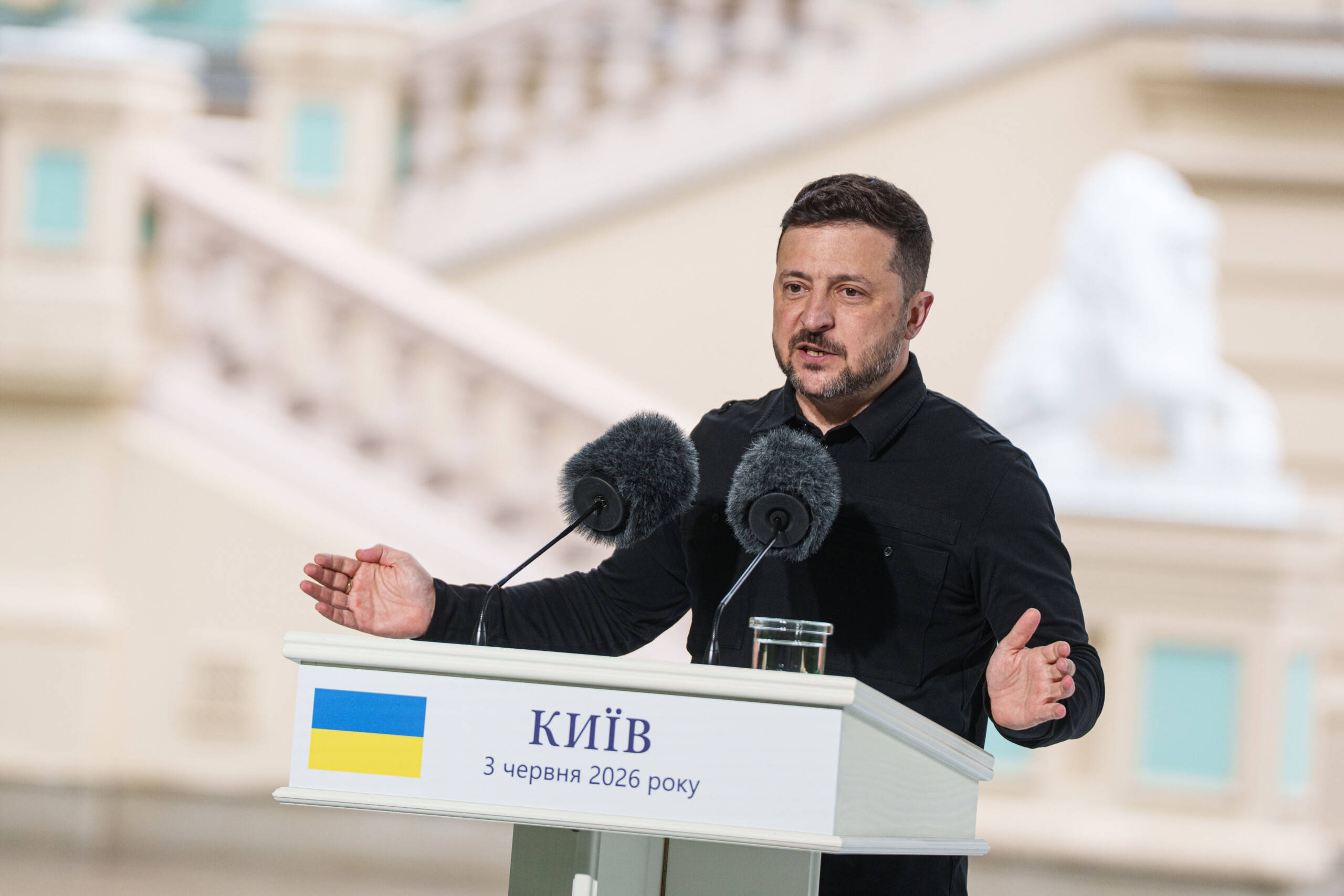 ukraine zelensky we are targeting only legitimate targets scaled
