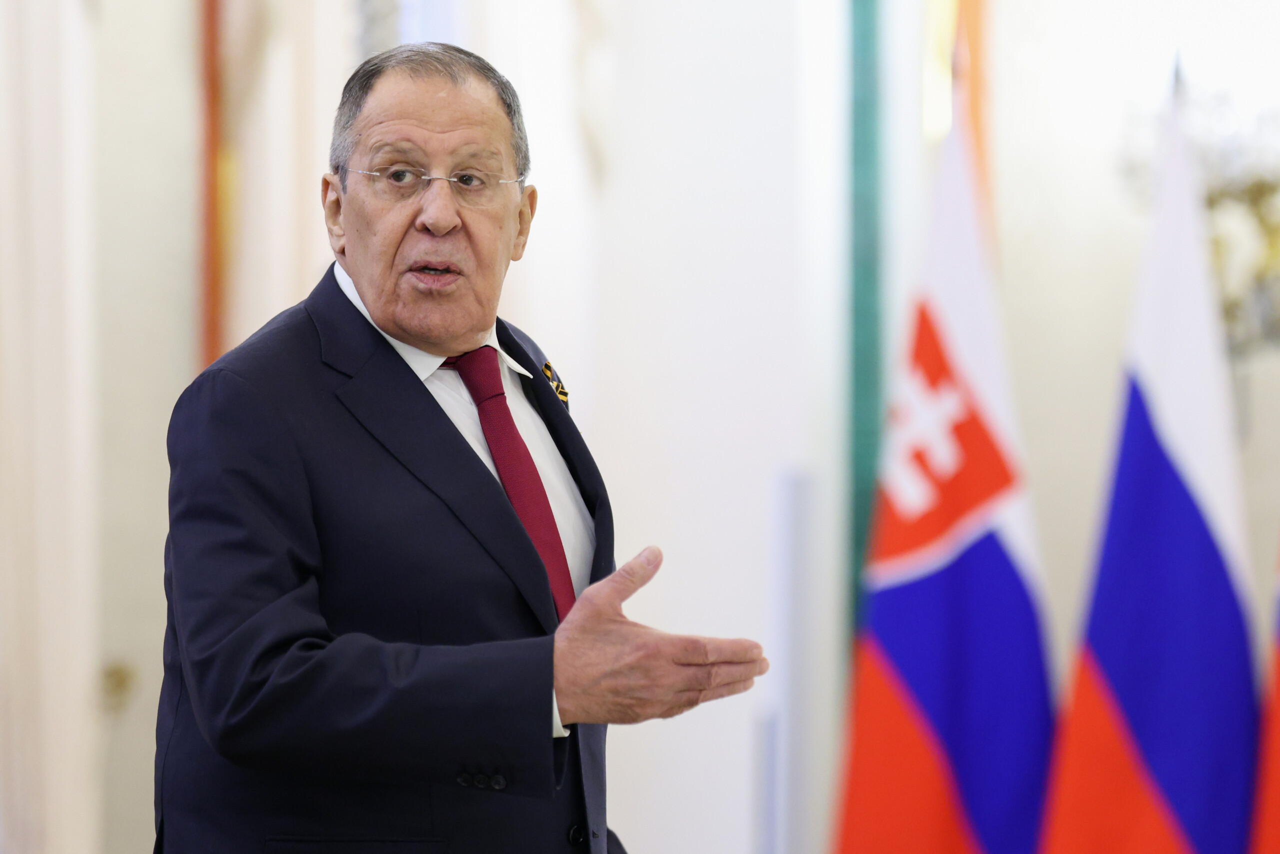 iran lavrov us doesnt know how to get out of the war scaled