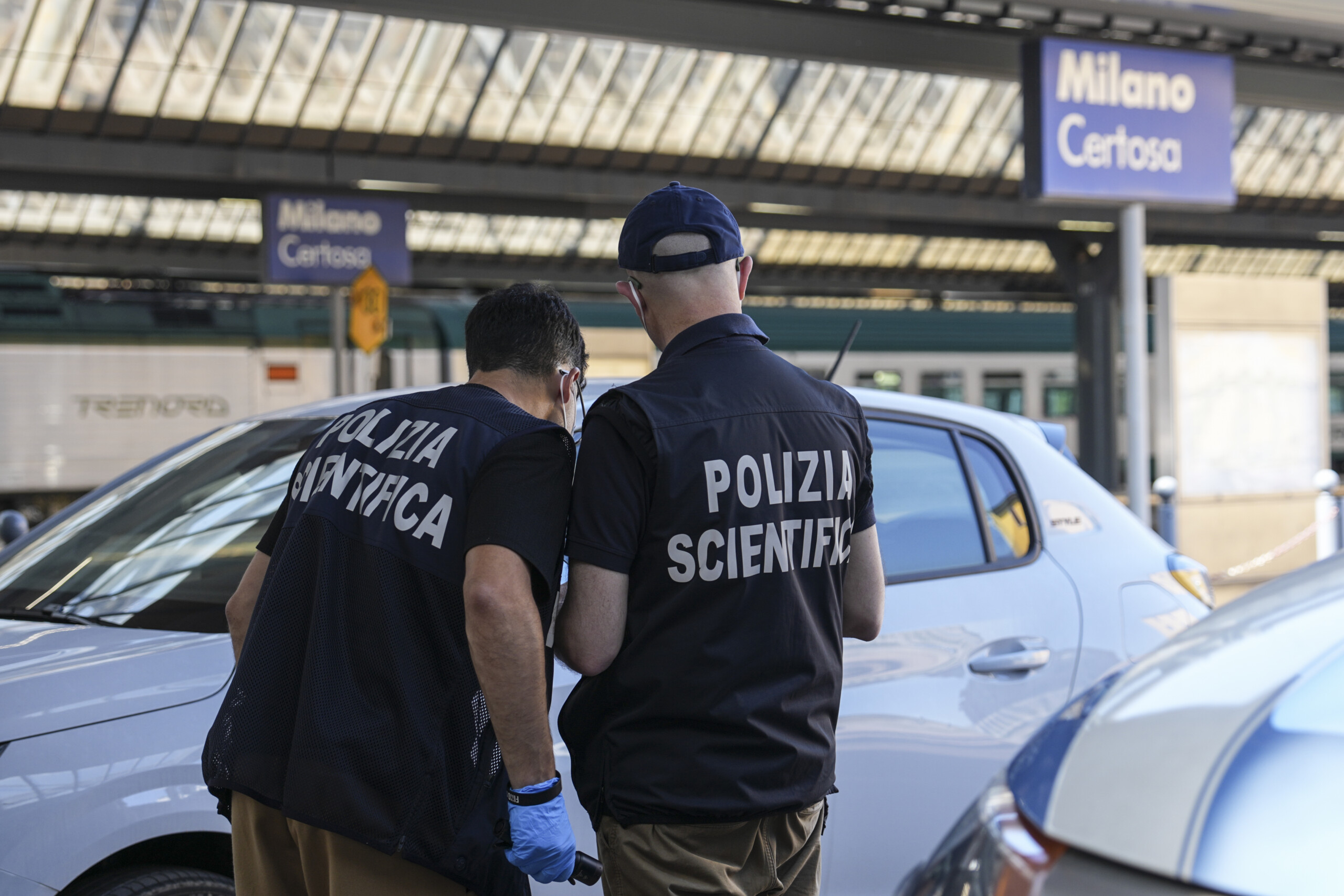 milan murder at certosa station trapper reyomar among those under investigation scaled