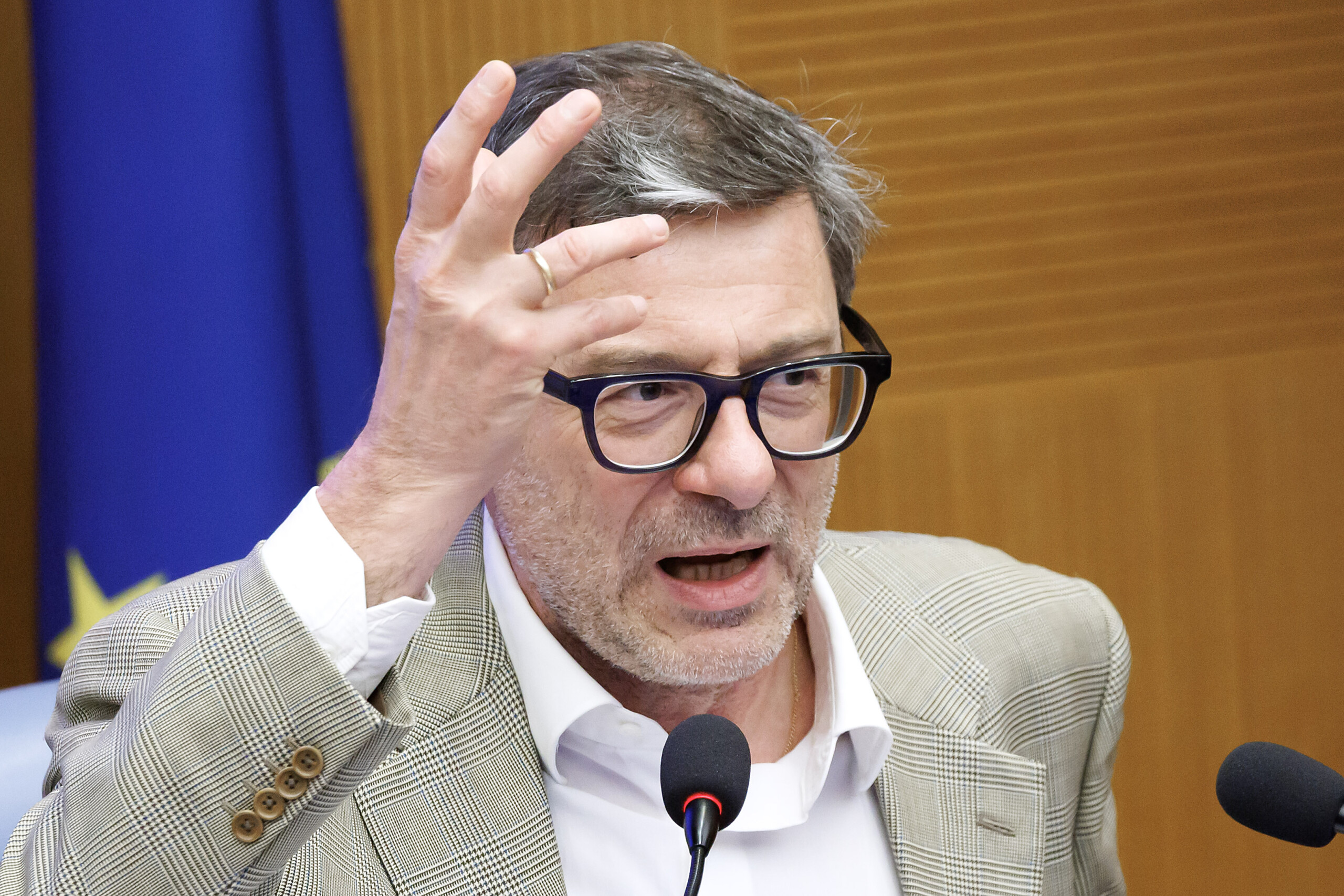eu giorgetti crises are dragging us down we need a change of pace with politics at the centre scaled