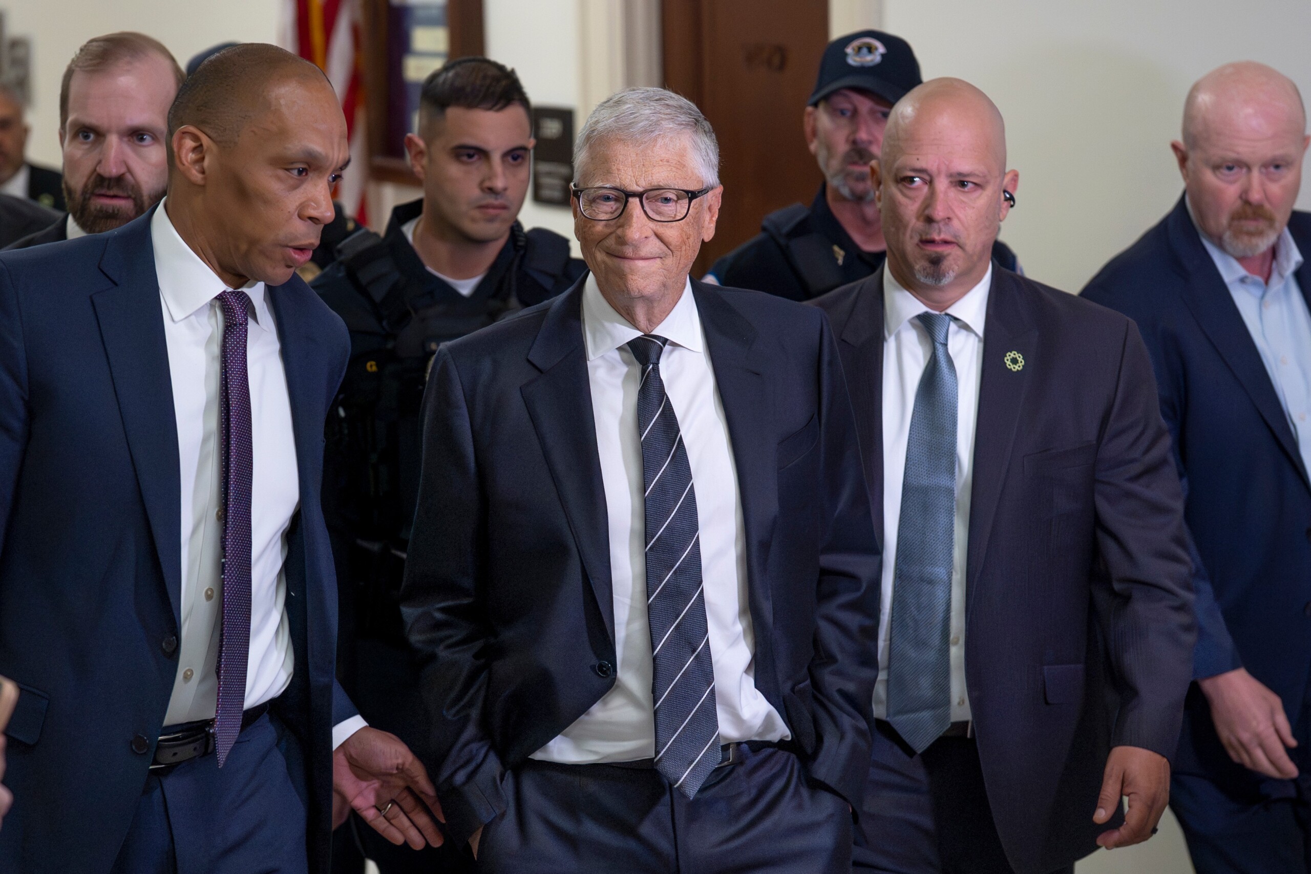 us gates before epstein inquiry committee i have never victimised anyone scaled