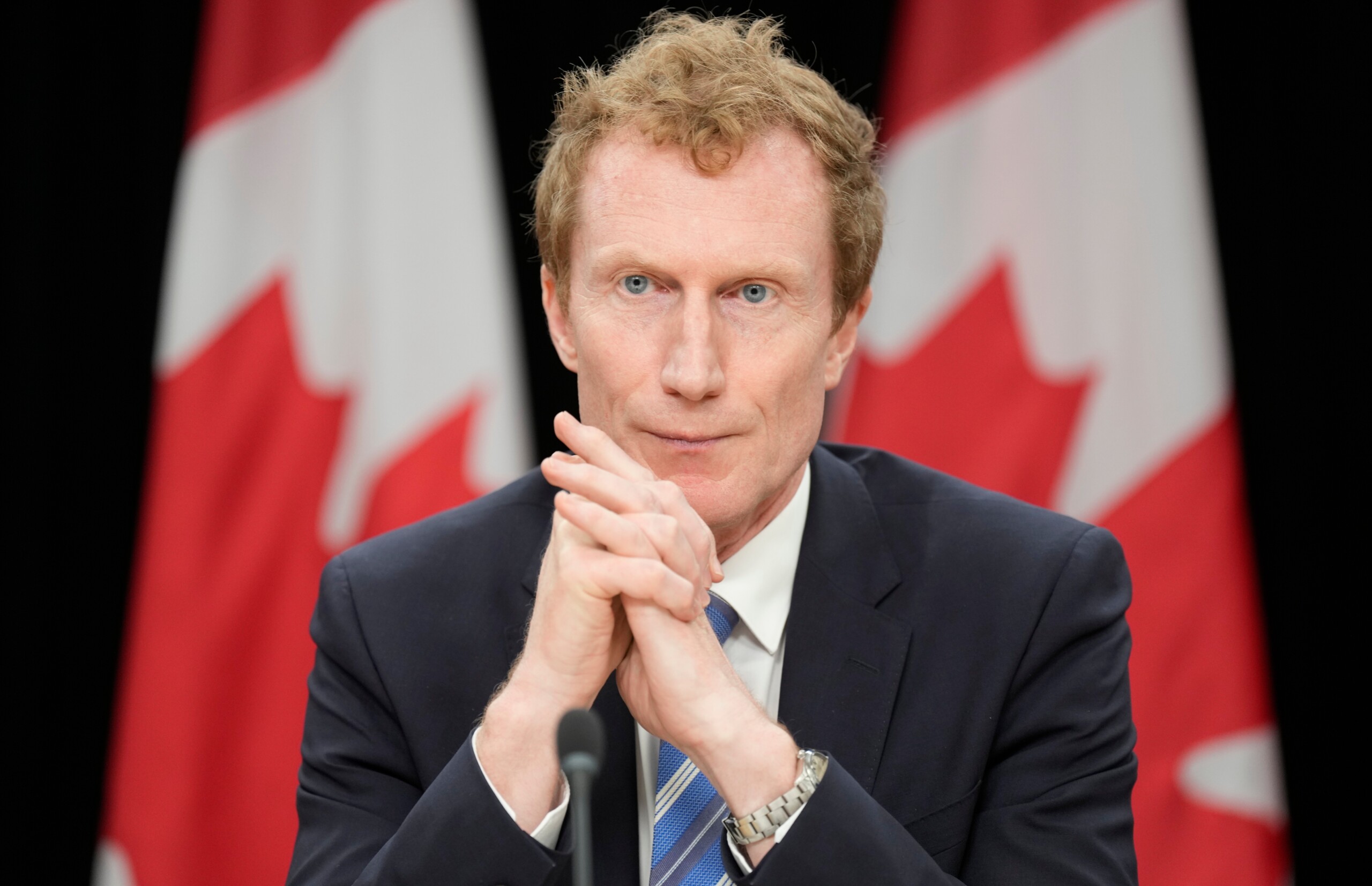 canada government wants to ban social media for under 16s scaled