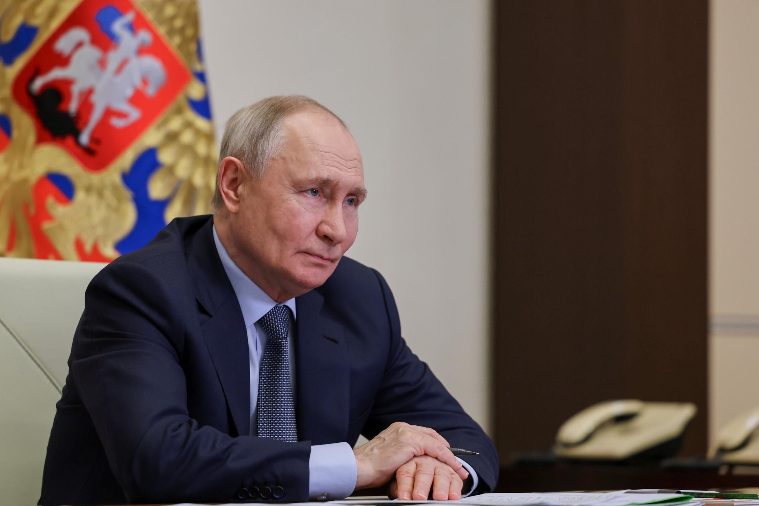 ukraine putin over 700000 russian troops deployed scaled