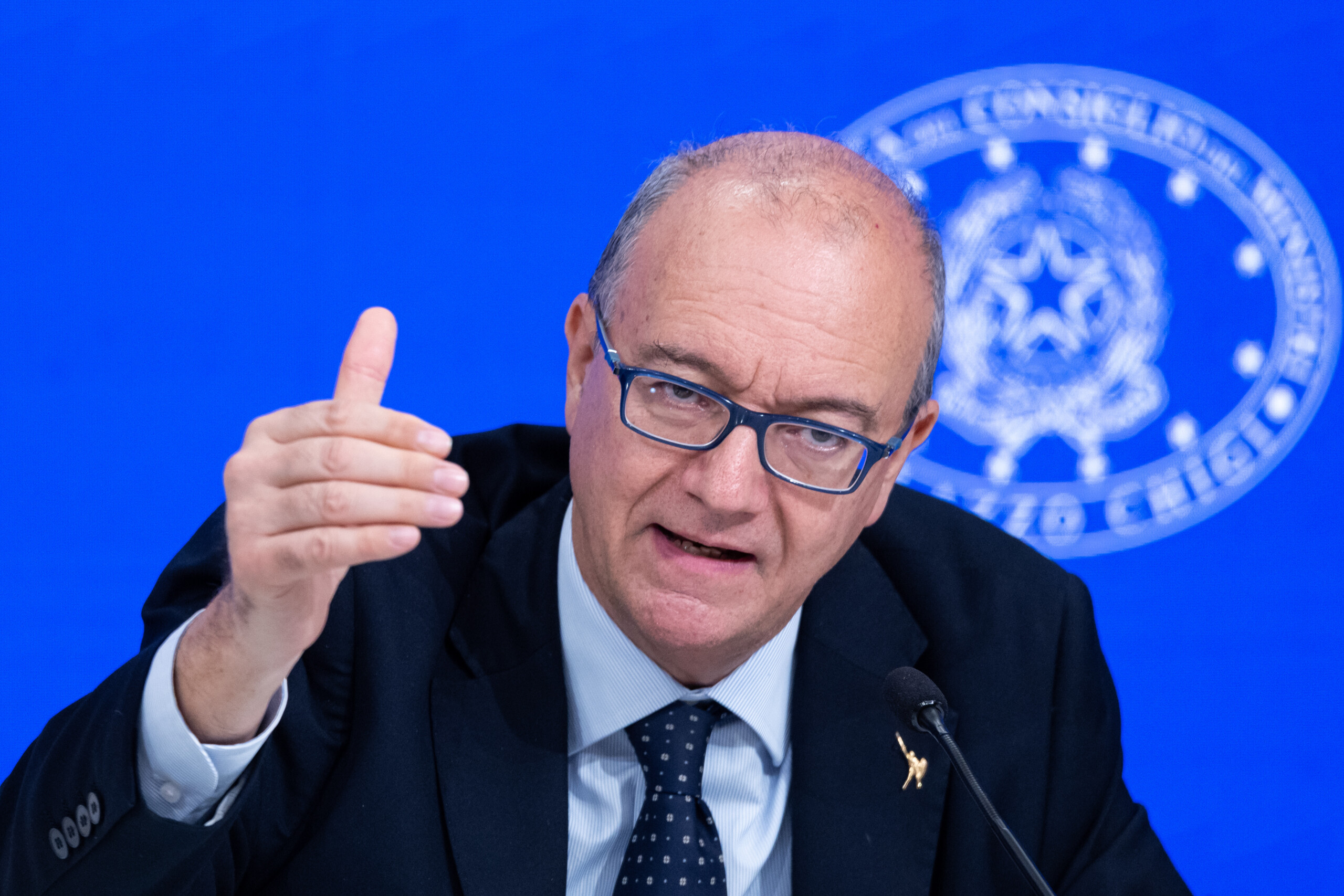 Education, Valditara: ‘Attacks on teachers have fallen since the 2023–24 school year’ 1 education valditara attacks on teachers have fallen since the 2023 24 school year scaled