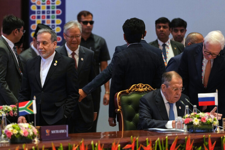 iran media araghchi and the tehran delegation are due to visit pakistan tomorrow